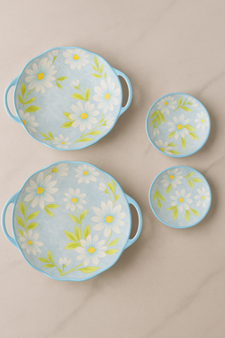 🌸 Royale Elegance Daisy Bloom Plate Set – 4 Pieces